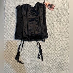 Chic Black Lace-Up Corset